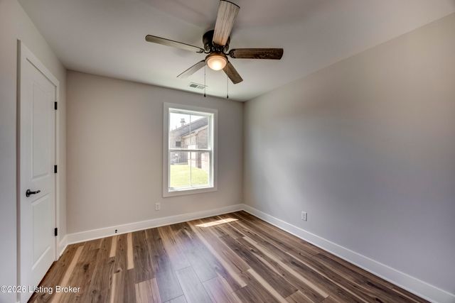 107 N Kennett Ave, Bardstown, KY 40004