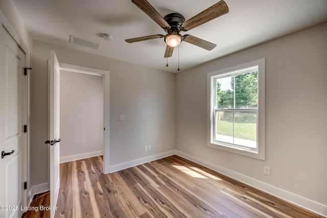 107 N Kennett Ave, Bardstown, KY 40004
