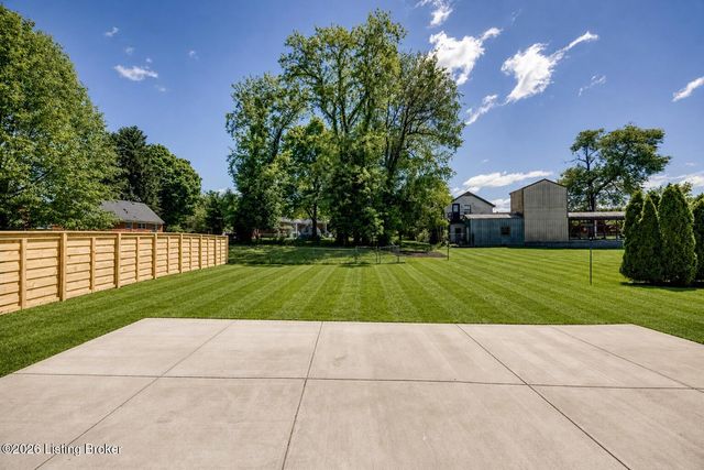 107 N Kennett Ave, Bardstown, KY 40004