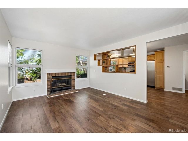 639 Walden Ct, Highlands Ranch, CO 80126