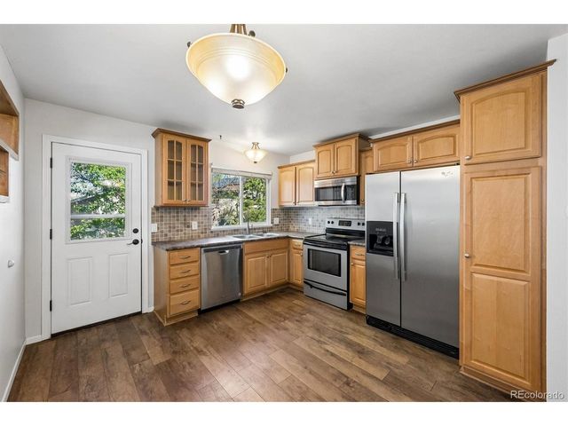 639 Walden Ct, Highlands Ranch, CO 80126