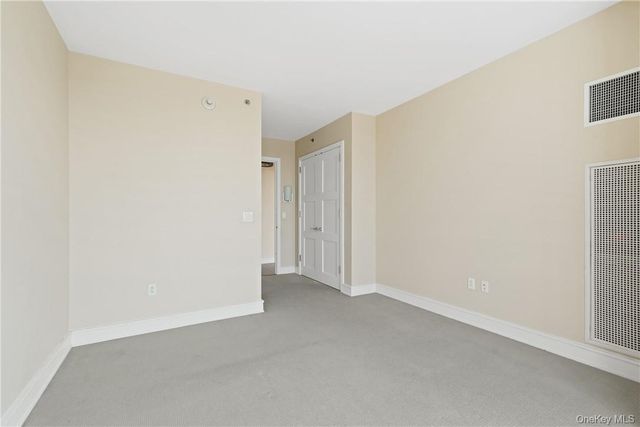 1 Renaissance Square 21E, White Plains, NY 10601