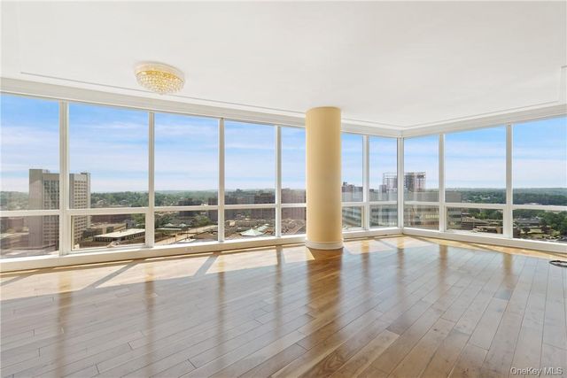 1 Renaissance Square 21E, White Plains, NY 10601