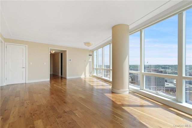 1 Renaissance Square 21E, White Plains, NY 10601