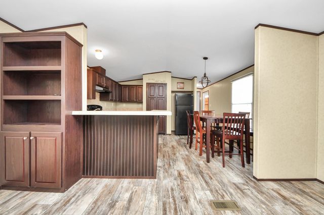 597 County Road 3406, Cleveland, TX 77327