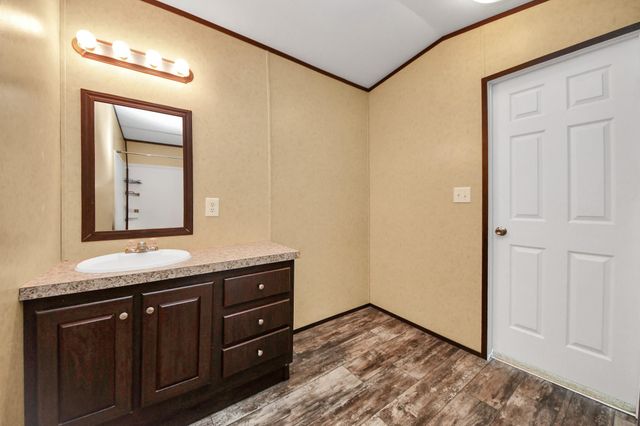 597 County Road 3406, Cleveland, TX 77327