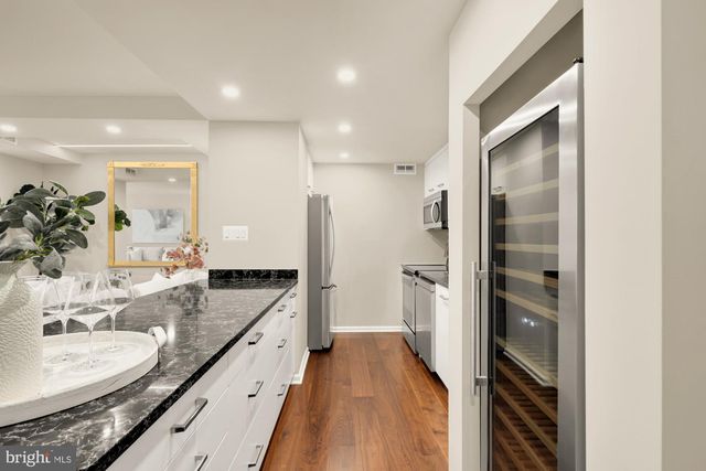 2555 PENNSYLVANIA AVE NW #617 & 618, Washington, DC 20037