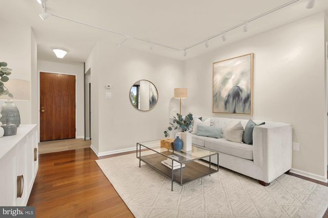 2555 PENNSYLVANIA AVE NW #617 & 618, Washington, DC 20037