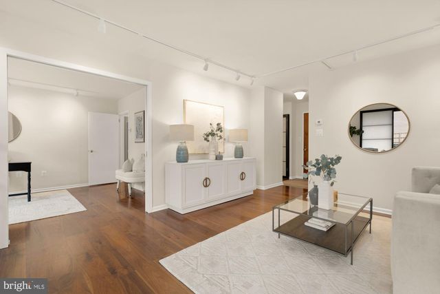 2555 PENNSYLVANIA AVE NW #617 & 618, Washington, DC 20037