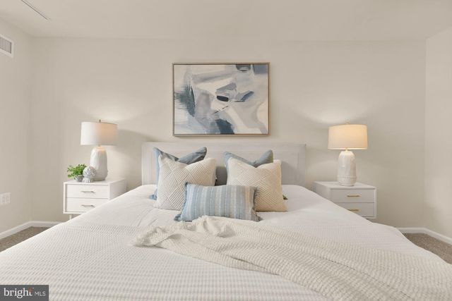 2555 PENNSYLVANIA AVE NW #617 & 618, Washington, DC 20037