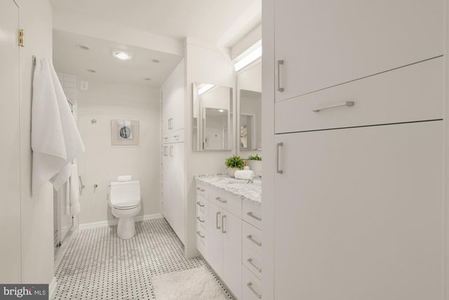 2555 PENNSYLVANIA AVE NW #617 & 618, Washington, DC 20037