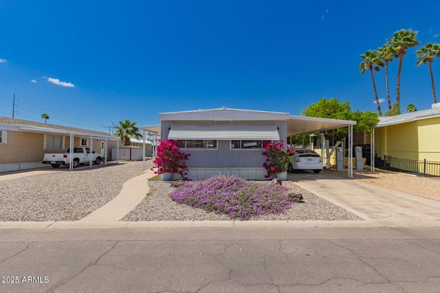 2650 W UNION HILLS Drive 16, Phoenix, AZ 85027