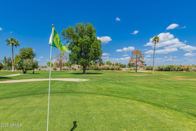 2650 W UNION HILLS Drive 16, Phoenix, AZ 85027