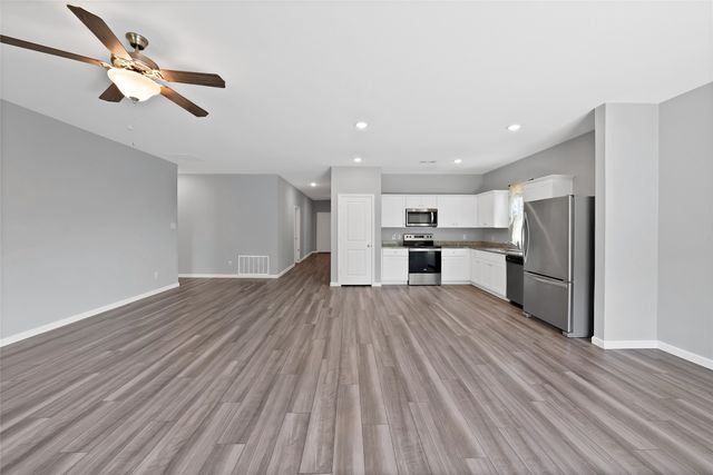 1433 Ancer Way, Fort Worth, TX 76052