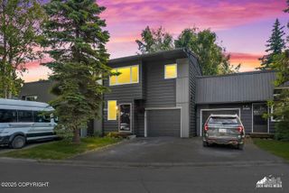 2062 Stonegate Circle, Anchorage, AK 99515