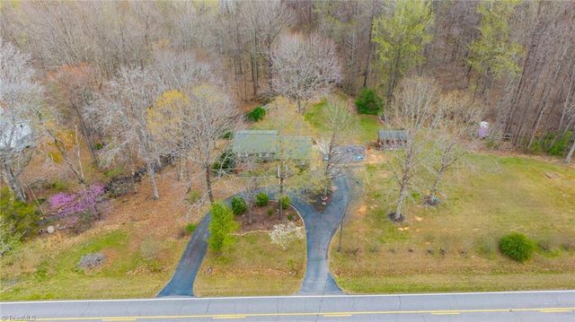 737 Young Road, Stoneville, NC 27048
