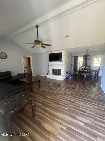 236 Par Cove, Byram, MS 39272