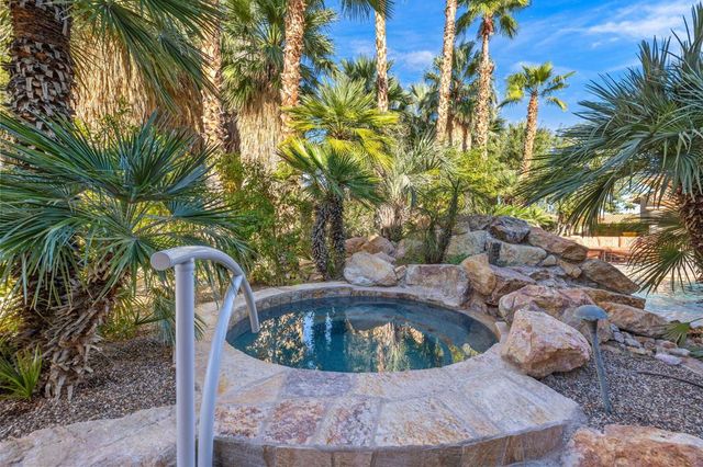72825 Carriage Trail, Palm Desert, CA 92260