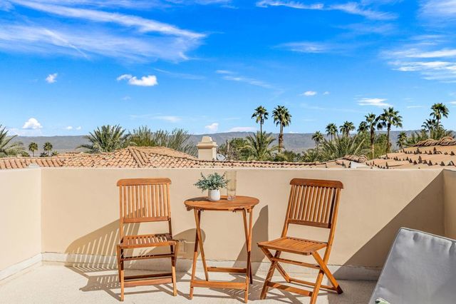 72825 Carriage Trail, Palm Desert, CA 92260