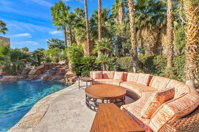 72825 Carriage Trail, Palm Desert, CA 92260