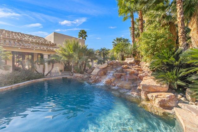 72825 Carriage Trail, Palm Desert, CA 92260