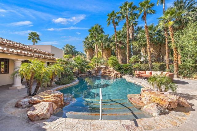 72825 Carriage Trail, Palm Desert, CA 92260
