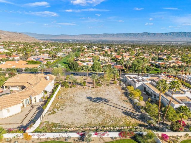 72825 Carriage Trail, Palm Desert, CA 92260