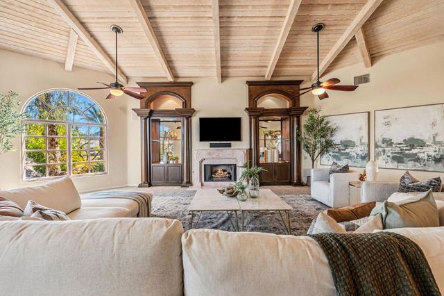 72825 Carriage Trail, Palm Desert, CA 92260