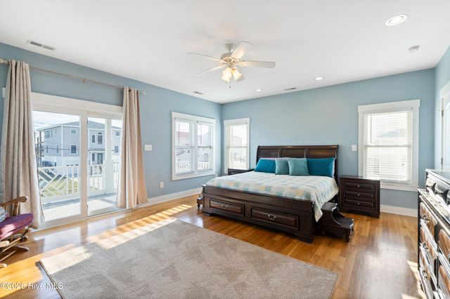 232 Grandview Drive, Sneads Ferry, NC 28460