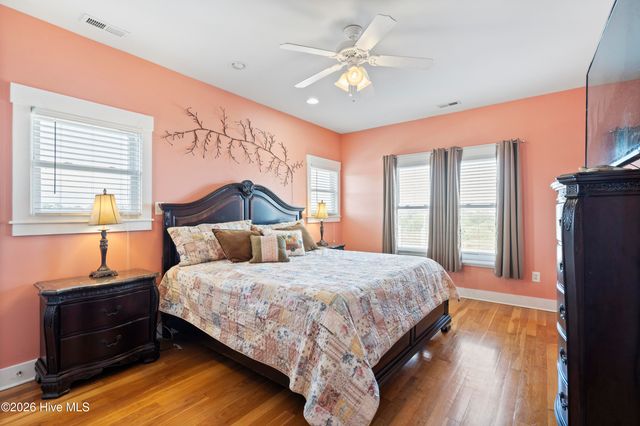 232 Grandview Drive, Sneads Ferry, NC 28460