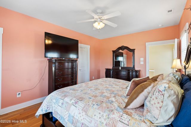 232 Grandview Drive, Sneads Ferry, NC 28460