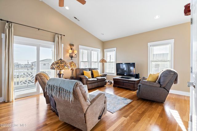 232 Grandview Drive, Sneads Ferry, NC 28460