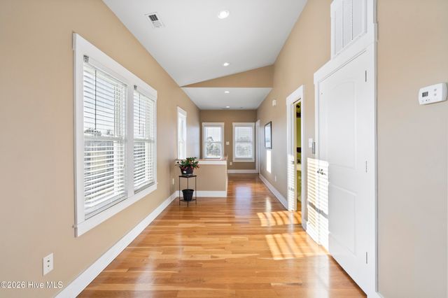 232 Grandview Drive, Sneads Ferry, NC 28460