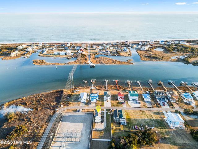 232 Grandview Drive, Sneads Ferry, NC 28460