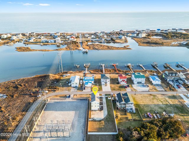 232 Grandview Drive, Sneads Ferry, NC 28460