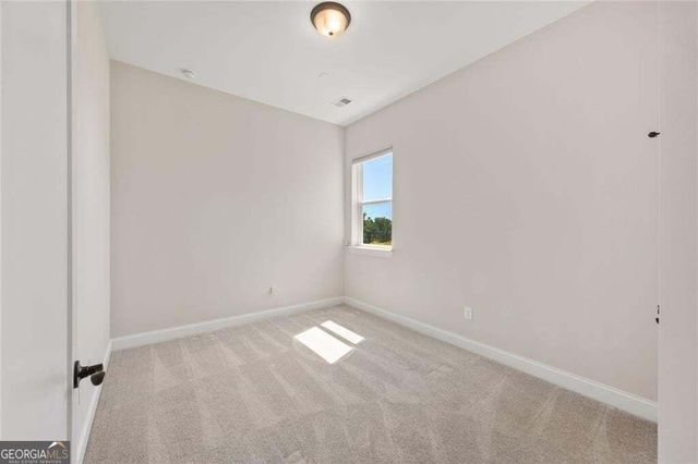 6853 River Rock Drive, Flowery Branch, GA 30542