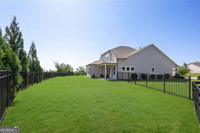 6853 River Rock Drive, Flowery Branch, GA 30542