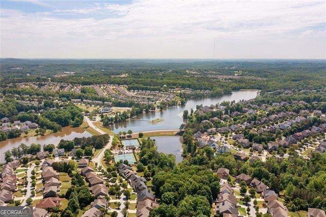 6853 River Rock Drive, Flowery Branch, GA 30542