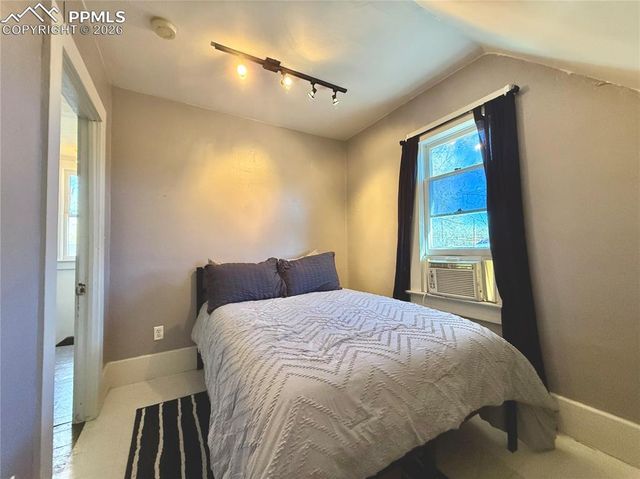 2008 W Cucharras Street, Colorado Springs, CO 80904