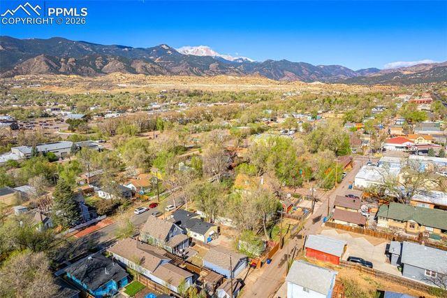 2008 W Cucharras Street, Colorado Springs, CO 80904