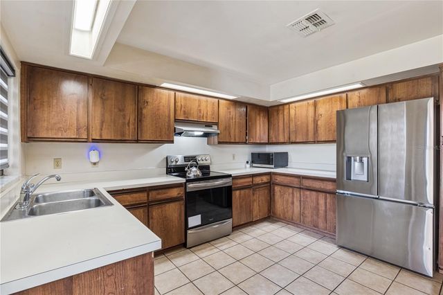 8025 MARCELLA DRIVE, Orlando, FL 32836