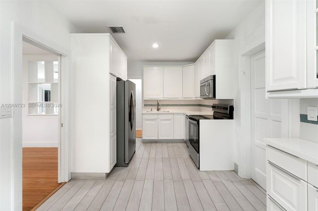 4724 Orduna Drive, Coral Gables, FL 33146