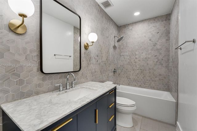4724 Orduna Drive, Coral Gables, FL 33146