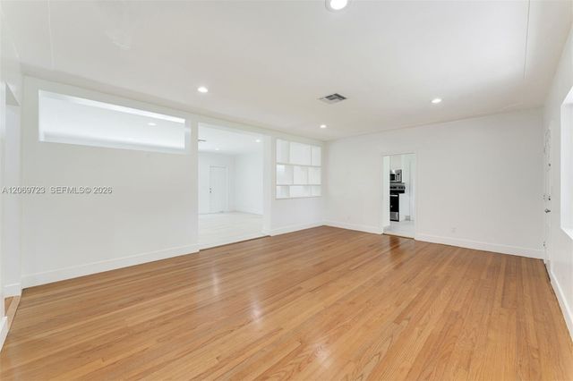 4724 Orduna Drive, Coral Gables, FL 33146