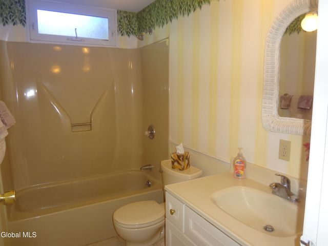 21A Woodcliffe Drive, Clifton Park, NY 12065