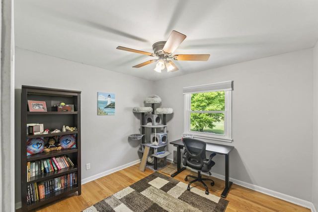 1310 Sunnycrest DRIVE, Waukesha, WI 53186