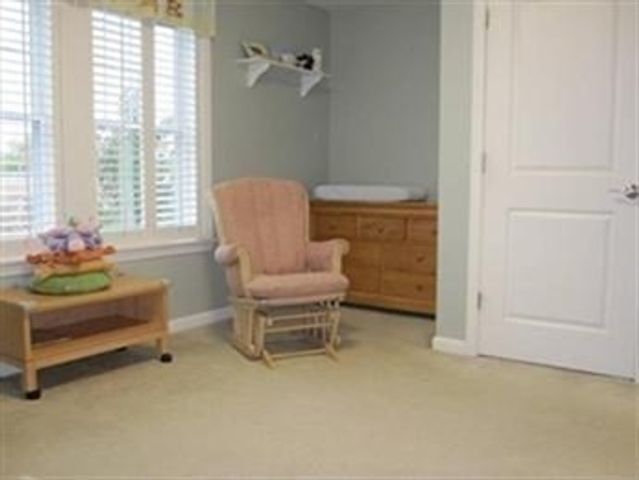 400 Cross 403, Winchester, MA 01890