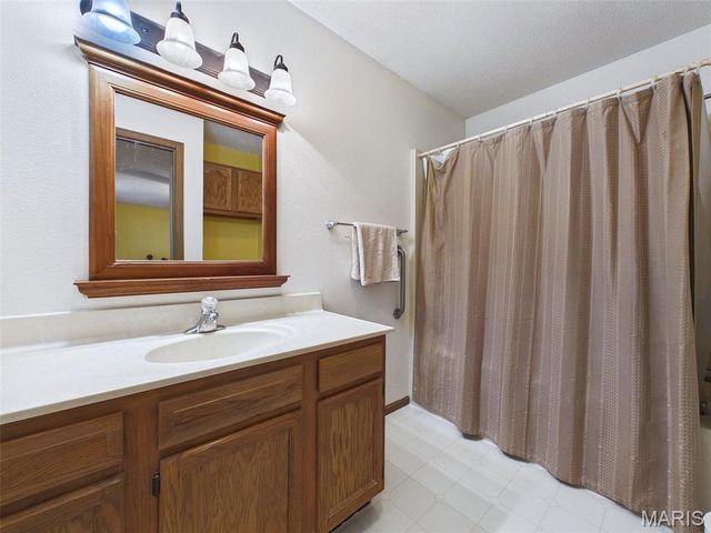 2615 Mathew Court, Granite City, IL 62040