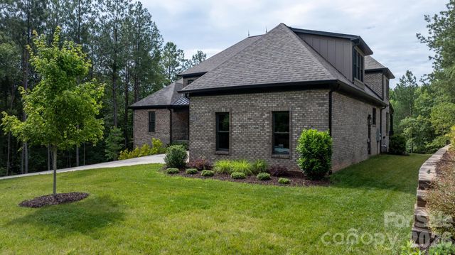 102 Gunpowder View Circle, Granite Falls, NC 28630