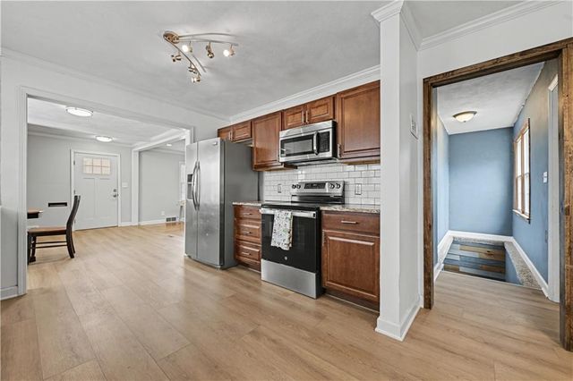 5645 Russell Street, Mission, KS 66202